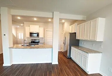 Building Photo - Coming soon!!!  "Charming 3-Bed Haven in H...