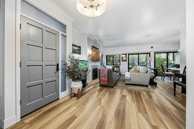 Building Photo - 50 Horgan Ave