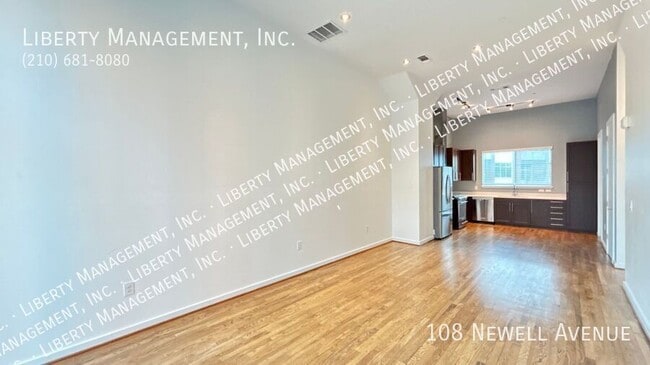 Building Photo - 108 Newell Ave