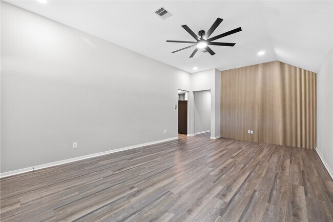 Building Photo - 14423 Idylwild Wood Way