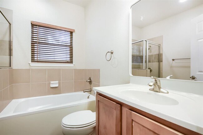 Building Photo - 15314 Oklahoma St
