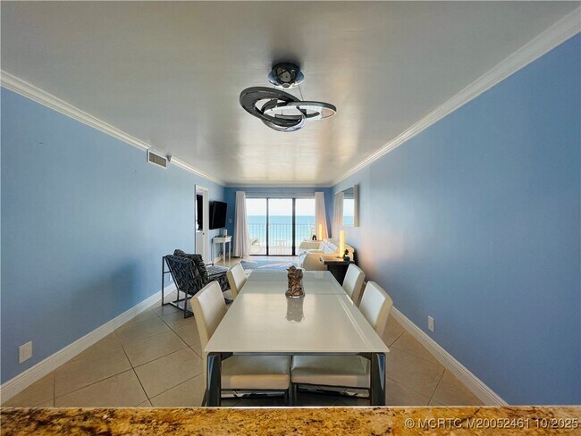 Building Photo - 9400 S Ocean Dr