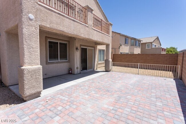 Building Photo - 313 Gemstone Hill Ave
