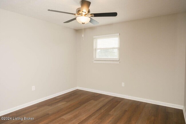 Building Photo - 4303 Landside Dr