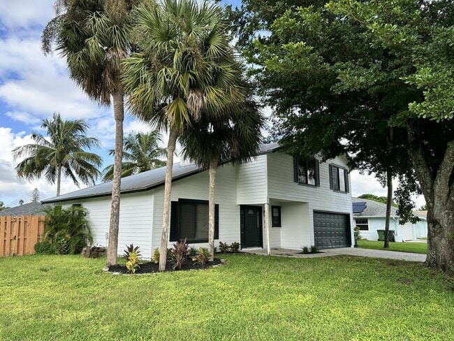 Building Photo - 1605 Old Cypress Trail