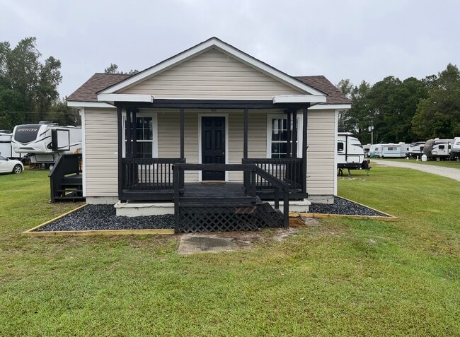 Building Photo - 2205 NC-172