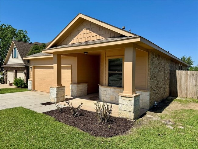 Building Photo - 18717 Stewart Hill Dr