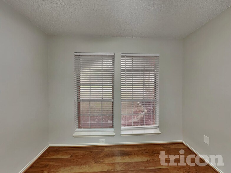 Building Photo - 5506 Lordsburg Trail