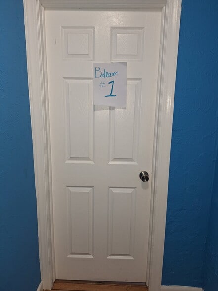 Building Photo - 6223 Black Horse Pike