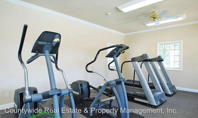 Building Photo - 28550-28566 Pujol St