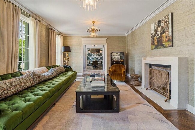 Building Photo - 3612 Castlegate Dr NW