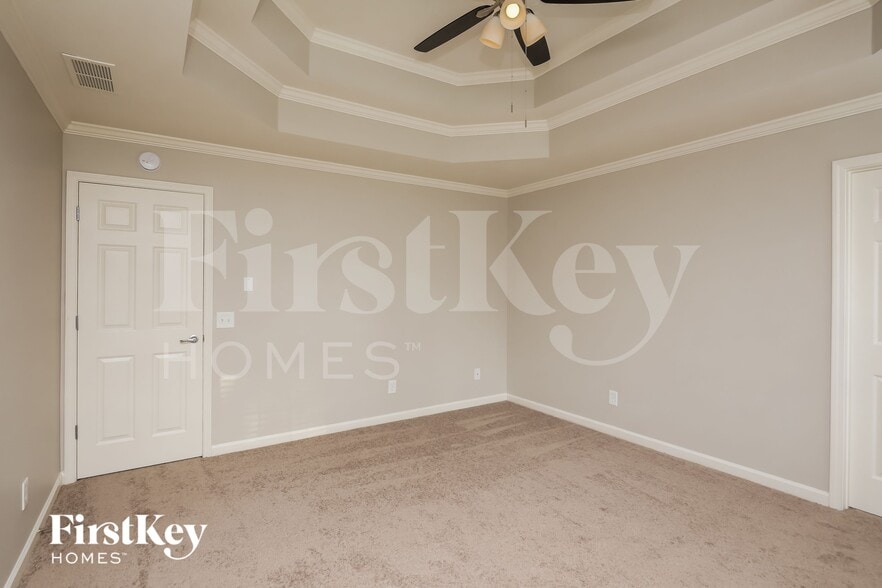 Building Photo - 63 Righteous Path