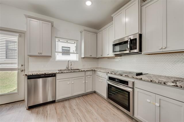 Building Photo - 1106 Bowie Dr