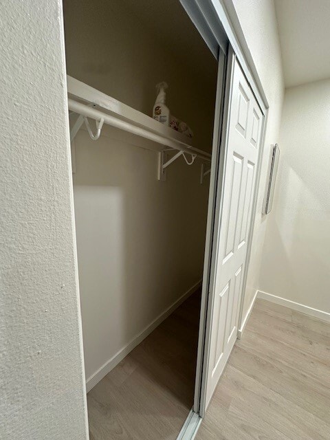 Extra closet/storage space - 8785 Navajo Rd