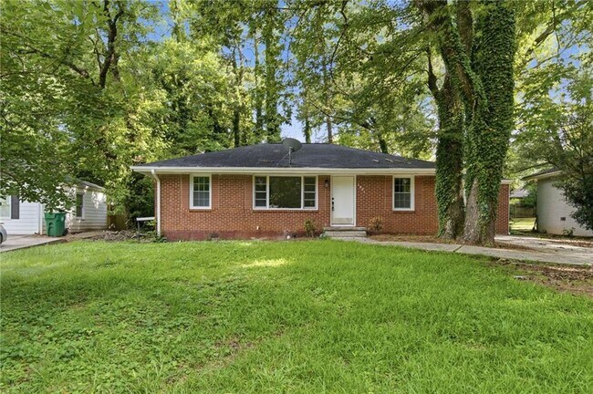 Building Photo - 2801 Mitchell Dr