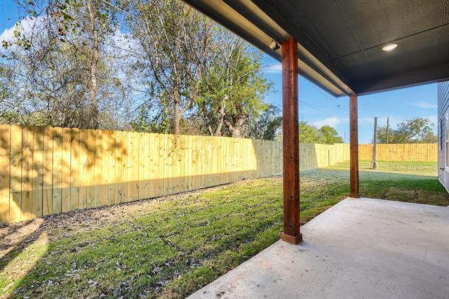 Building Photo - 1115 Bell St