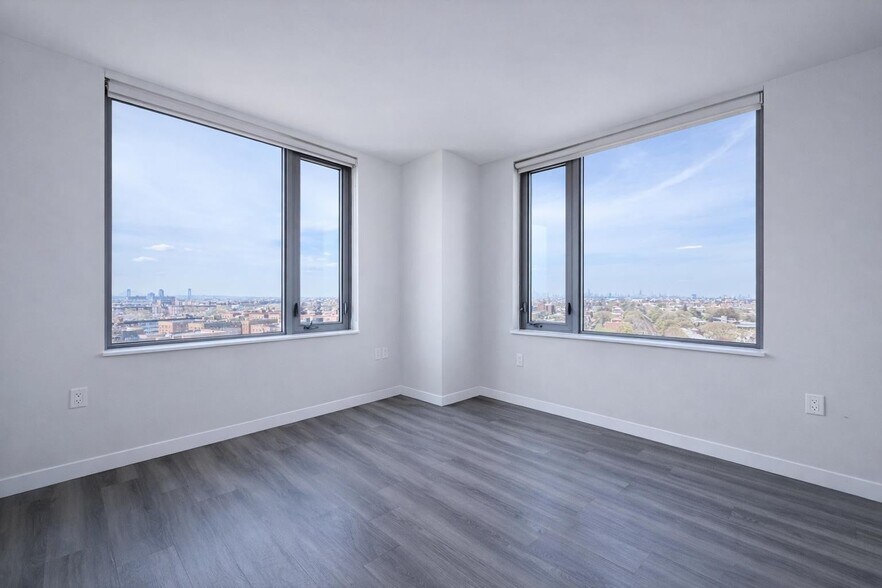 Building Photo - 1524 Sheepshead Bay Rd
