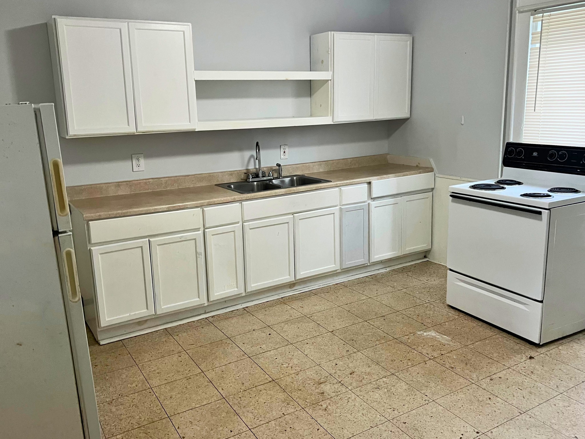 Unit 1 - 65 Bosworth St