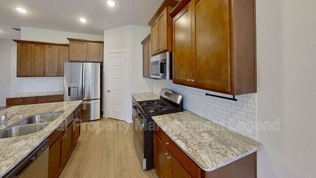 Building Photo - 442 Diamond Creek Dr