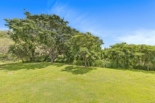 Building Photo - Ocean-View 2BR Townhome at Makakilo Cliffs | Pet-Friendly + 2 Covered Parking