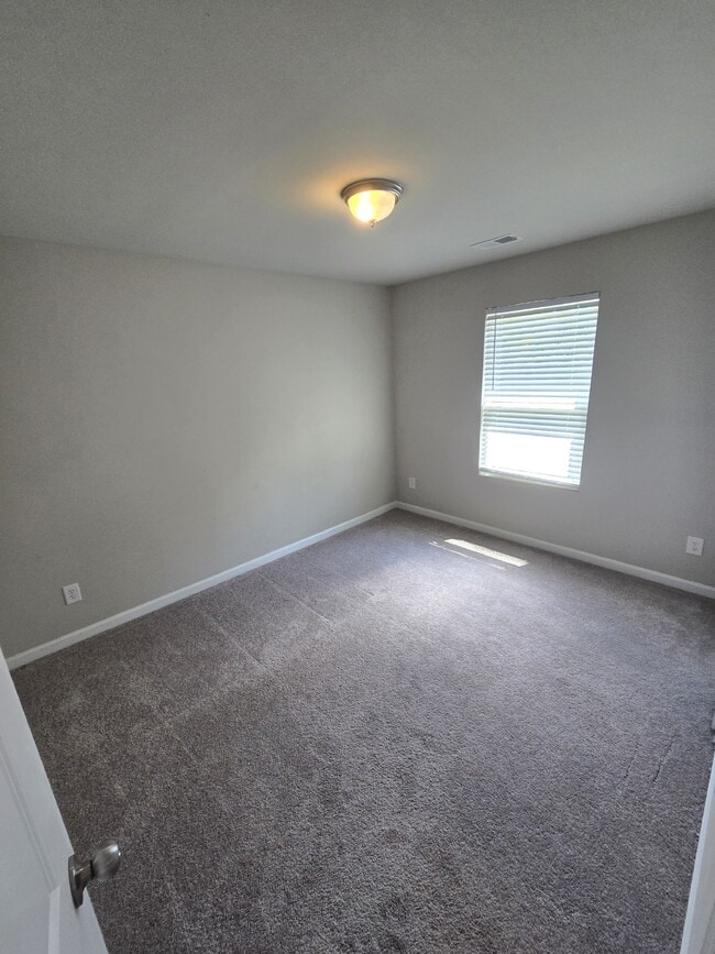 Building Photo - 1212 Christy Ct