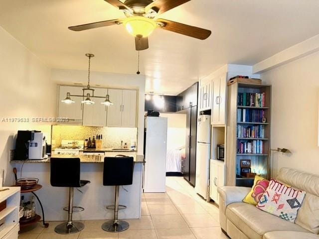 Building Photo - 2445 Lake Pancoast Dr