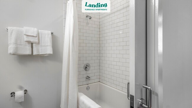 Building Photo - 120 19th St N