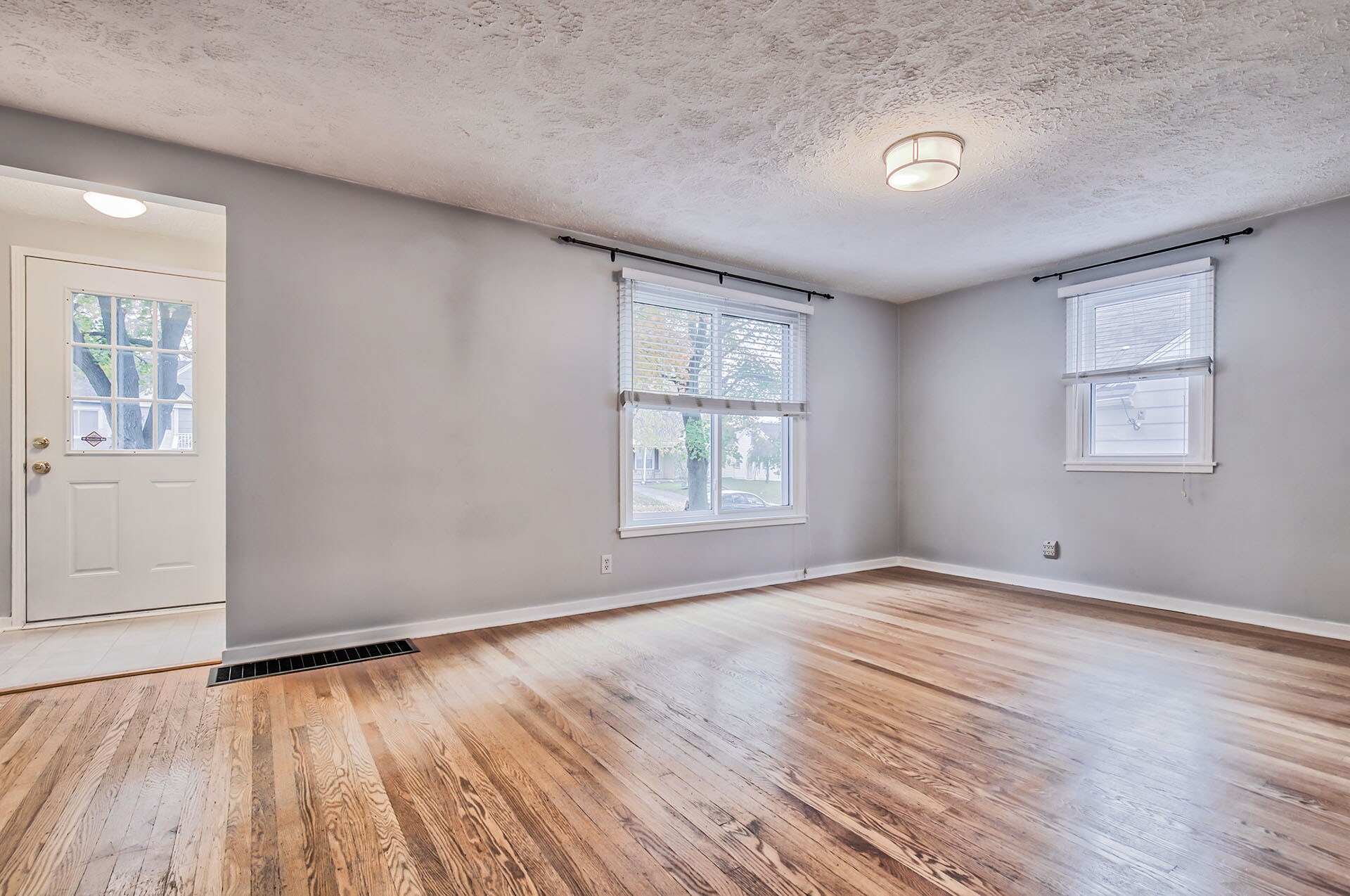 Building Photo - 470 Falstaff Rd