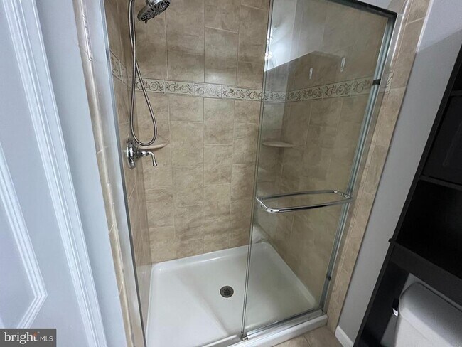 Building Photo - 11353 Cromwell Ct