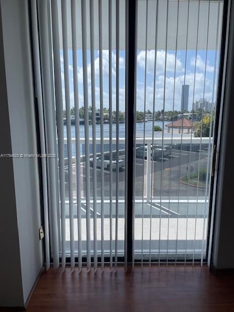 Building Photo - 20515 E Country Club Dr
