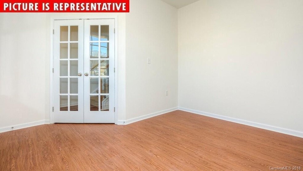 Building Photo - Room in House on Pennyroyal Wy