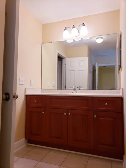 Building Photo - 1575 Paul Russell Rd #2901