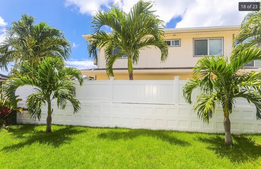 Building Photo - 4153 Kilauea Ave