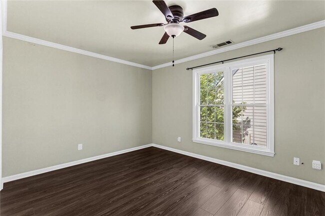 Building Photo - 11395 Brookhollow Trail