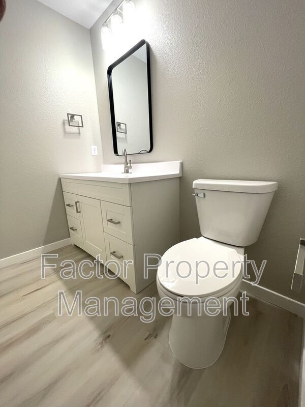 Building Photo - 3130 Scotch Ln