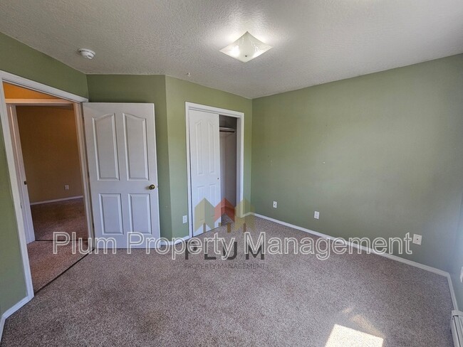 Building Photo - 1707 Phillips St