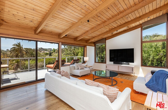 Building Photo - 28873 Boniface Dr