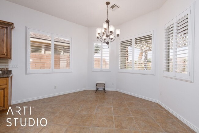 Building Photo - Beautiful 2-bedroom 2-bathroom and 2-car garage located in a gated community