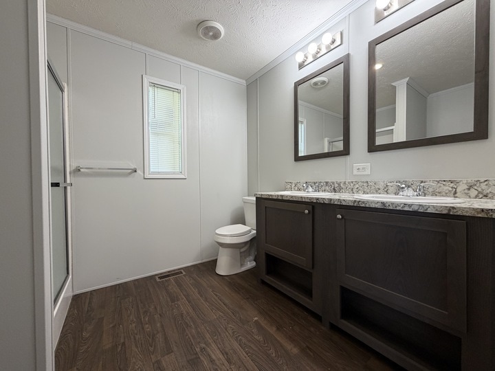 Building Photo - 38051 St Tropez Dr