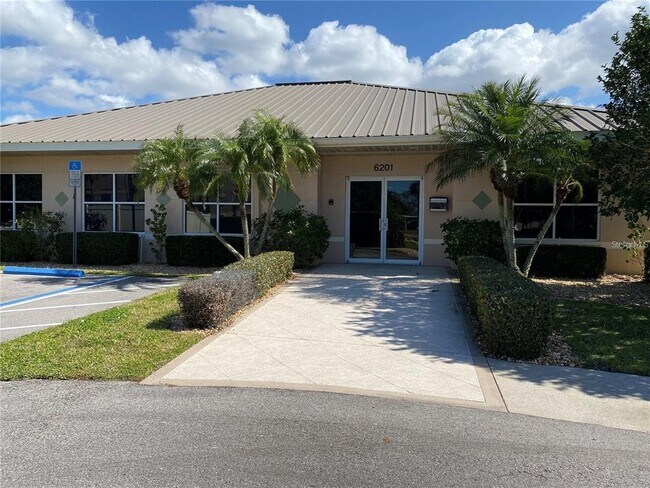 Building Photo - 6306 7th Ave W