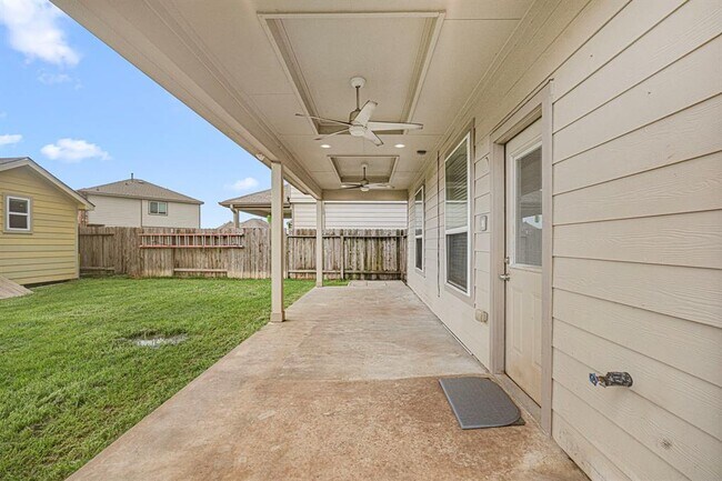 Building Photo - 7538 Merrylands Dr