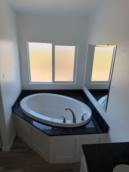 Building Photo - 14621 16th Ave