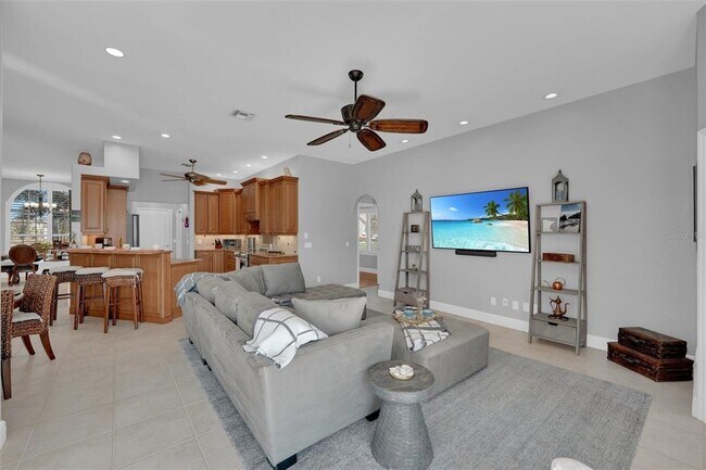 Building Photo - 2436 Deborah Dr