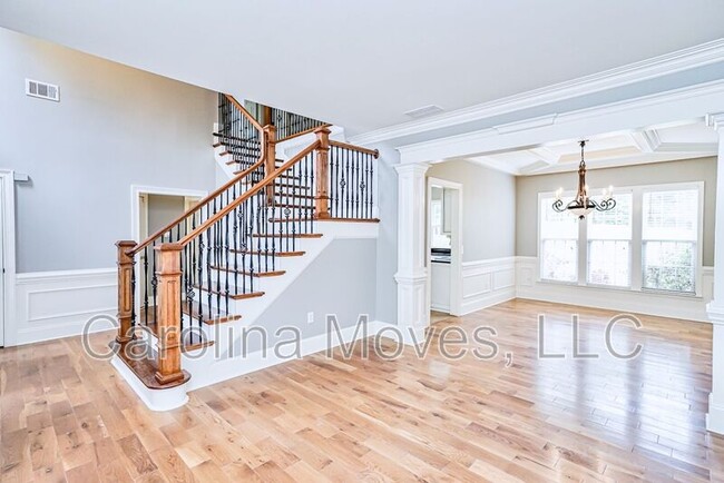 Building Photo - 113 Leatherton Way