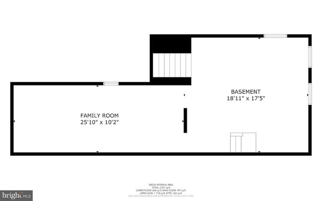 Building Photo - 15 E 4th St