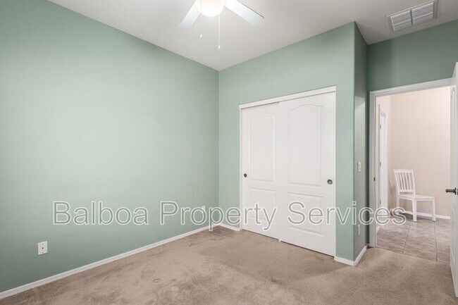 Building Photo - 44087 Granite Dr
