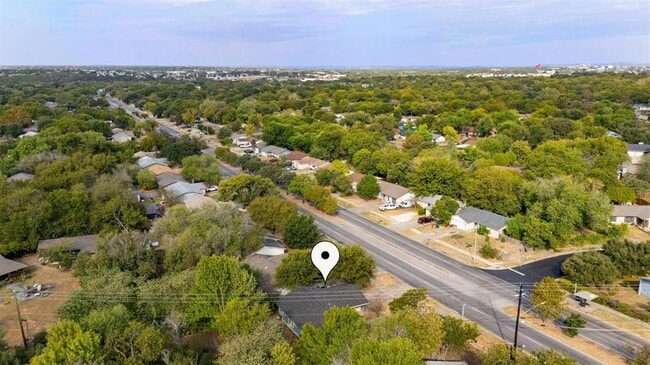 Building Photo - 2523 E Stassney Ln