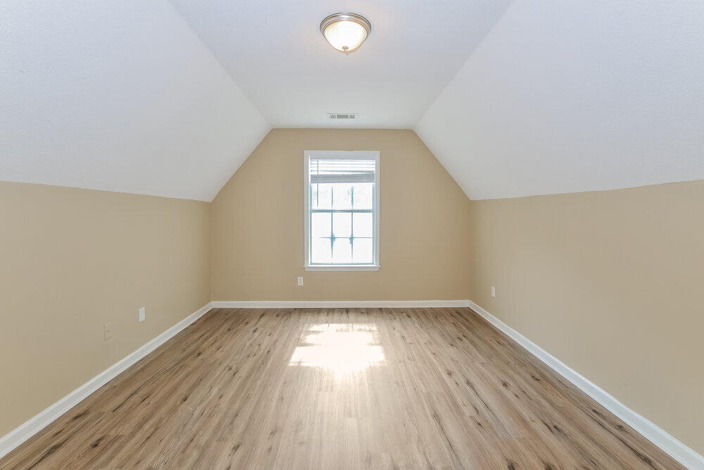 Building Photo - 944 Shorey Ln