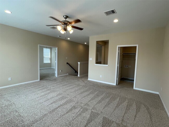 Building Photo - 10418 Quiet Courtyard Rd