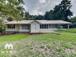 Building Photo - 69 Cash Dr